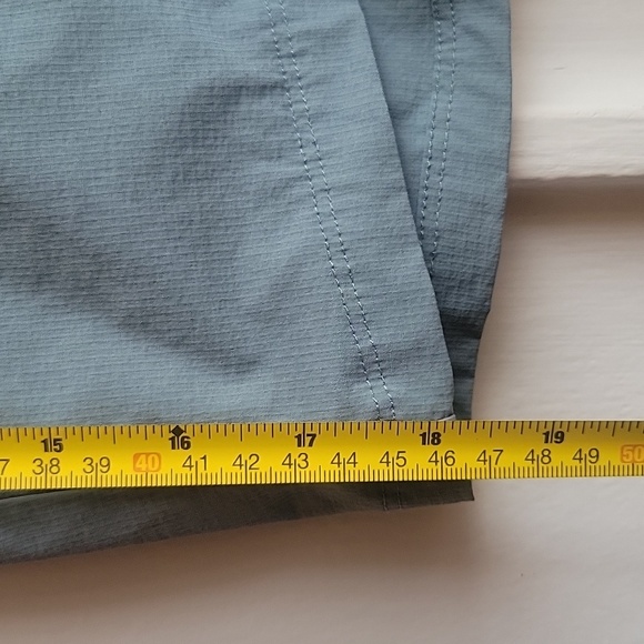 ZeroXposur Man  Gray Flat Front Outdoor Shorts Sz XL Goof Condition - Picture 8 of 10